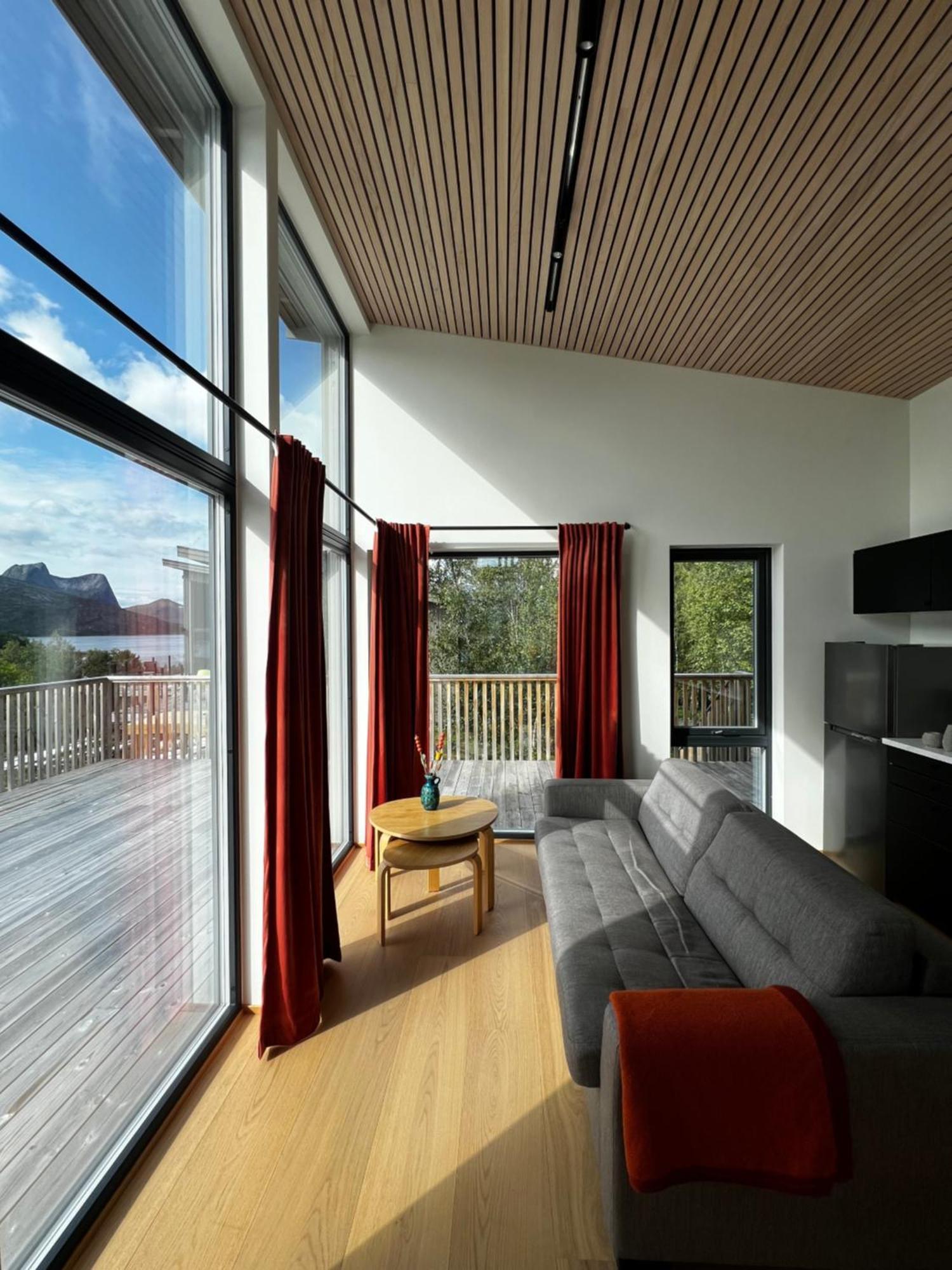 Efjord And Stetind Resort - Cabin Kulhorn Ballangen Extérieur photo