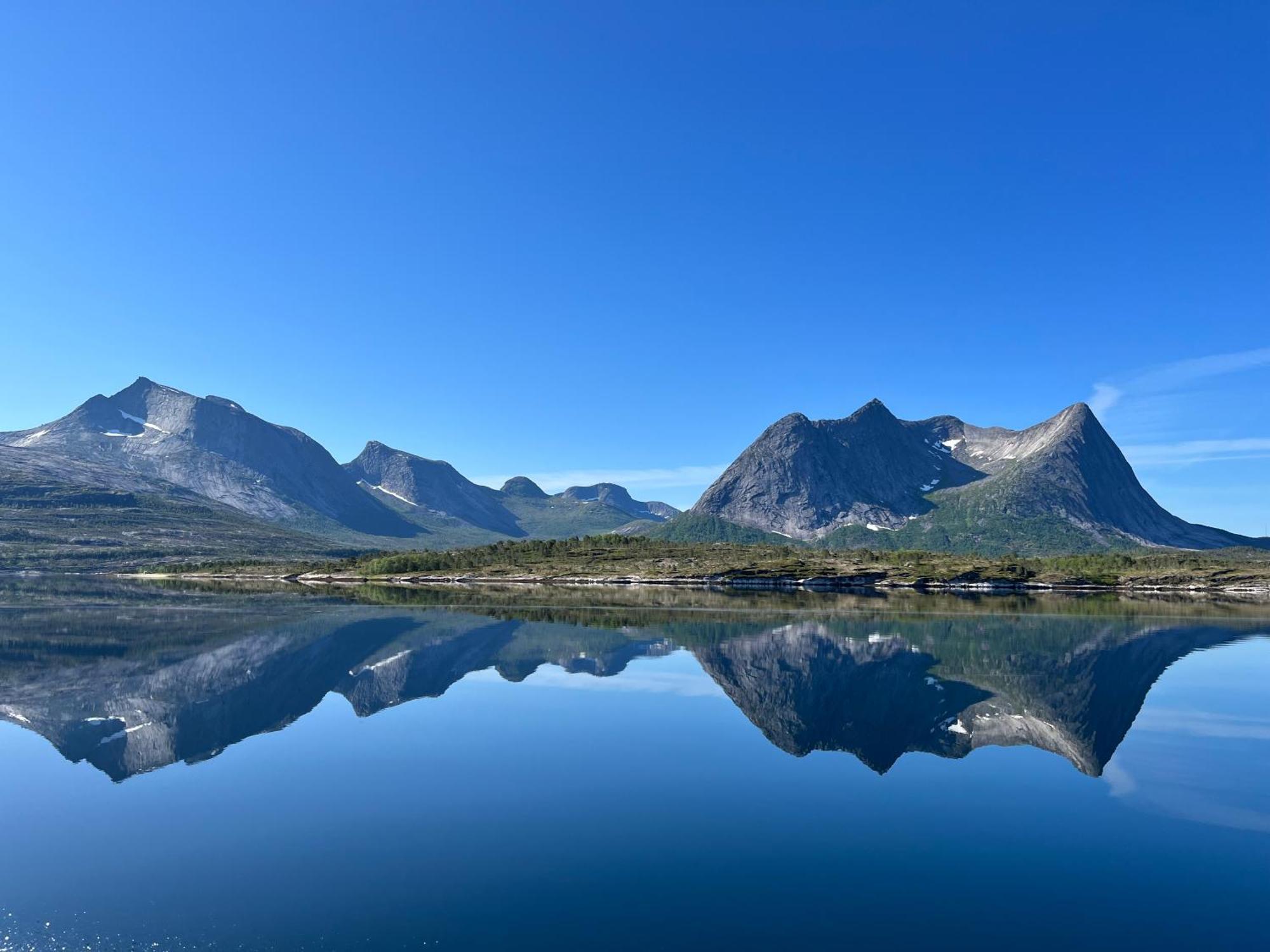 Efjord And Stetind Resort - Cabin Kulhorn Ballangen Extérieur photo